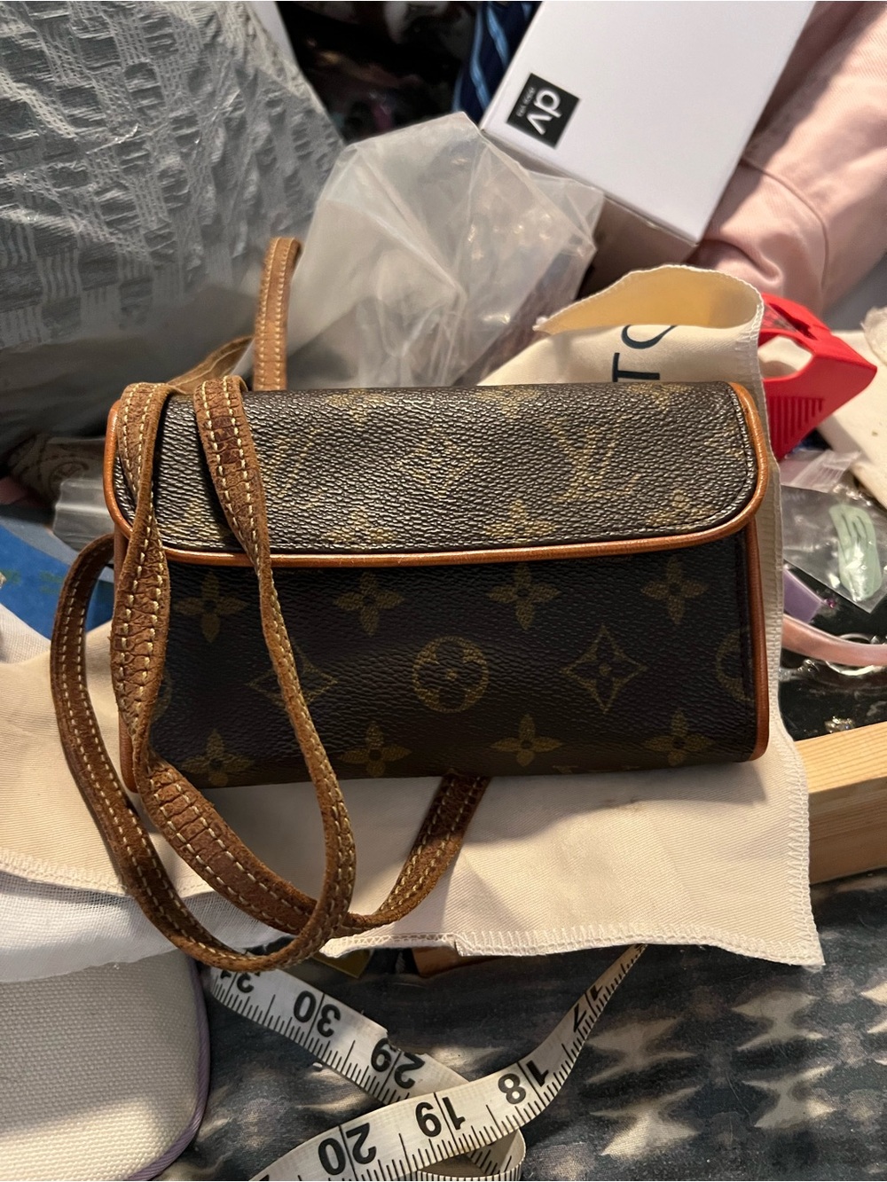 LISTING SOON, JUST TOO LAZY!!! - Picture 2 of 10